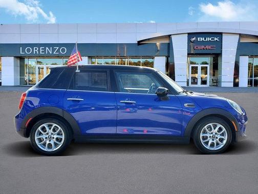 2021 MINI Hardtop Cooper