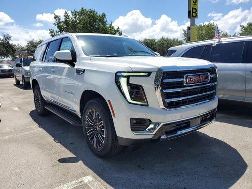 2025 GMC Yukon Elevation