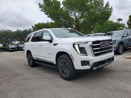 2025 GMC Yukon Elevation