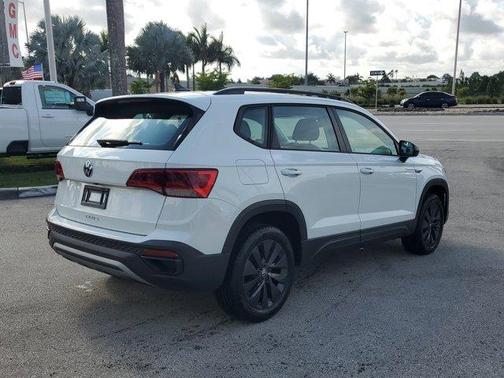 2024 Volkswagen Taos 1.5T S