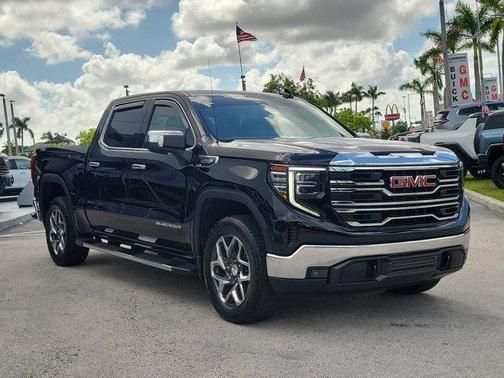 2023 GMC Sierra 1500 SLT