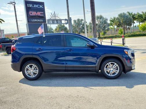 2022 GMC Terrain SLE