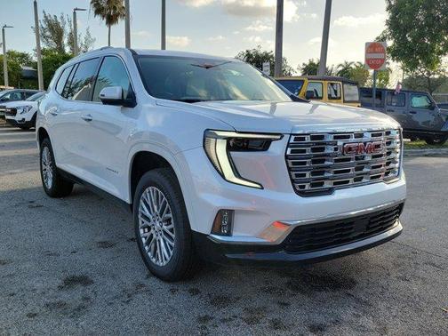 2025 GMC Acadia Denali
