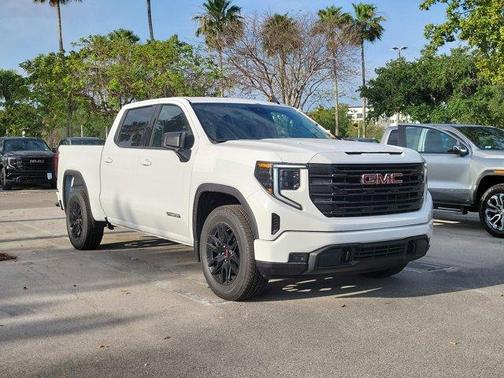 2025 GMC Sierra 1500 Elevation