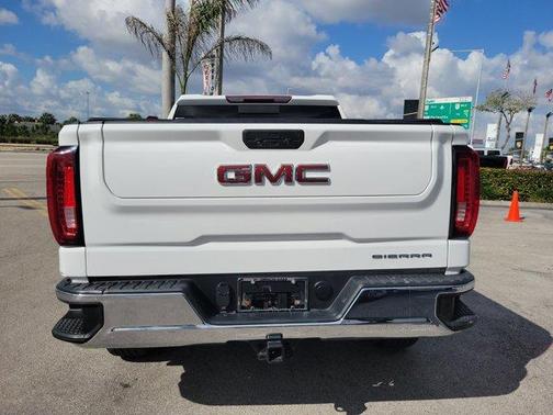 Summit White 2021 GMC Sierra 1500 SLT