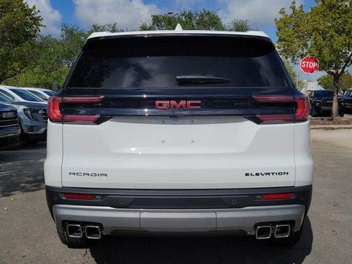 2025 GMC Acadia Elevation