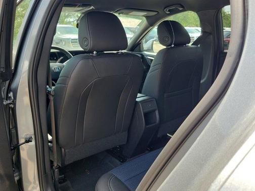 Moonstone Gray Metallic 2026 Buick Envista Preferred
