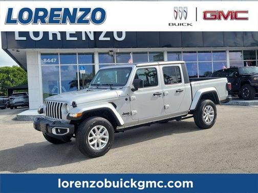 2023 Jeep Gladiator Sport
