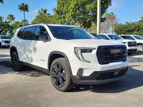 2025 GMC Acadia Elevation