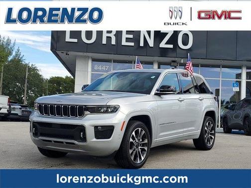 2022 Jeep Grand Cherokee Overland