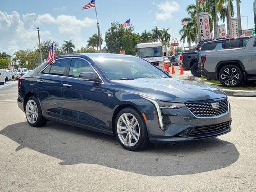 2020 Cadillac CT4 Luxury