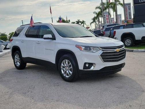 2021 Chevrolet Traverse LT Leather