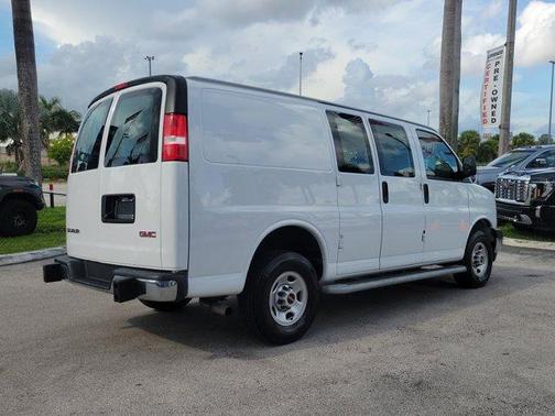 2023 GMC Savana 2500 Work Van