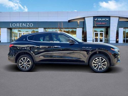 2018 Maserati Levante Base