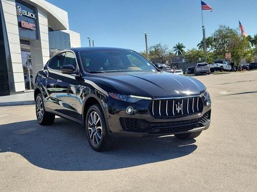 2018 Maserati Levante Base