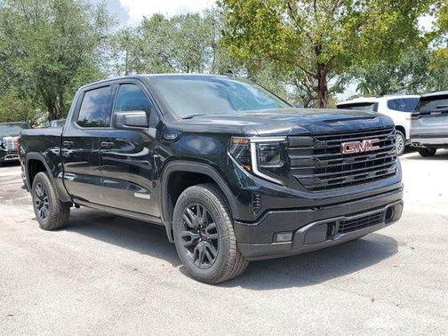 2025 GMC Sierra 1500 Elevation