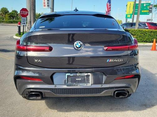 2021 BMW X4 M40i