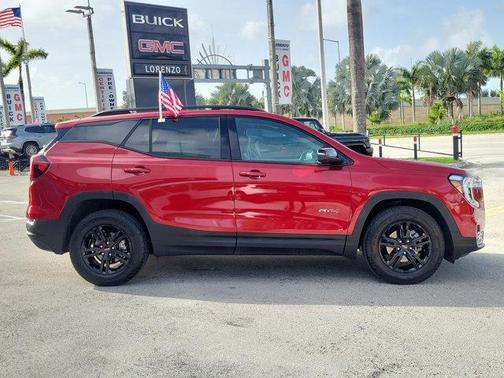 2024 GMC Terrain AT4