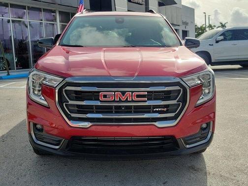 2024 GMC Terrain AT4