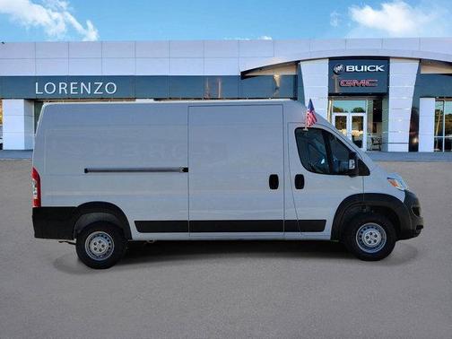 Bright White Clearcoat 2026 RAM ProMaster 2500 High Roof