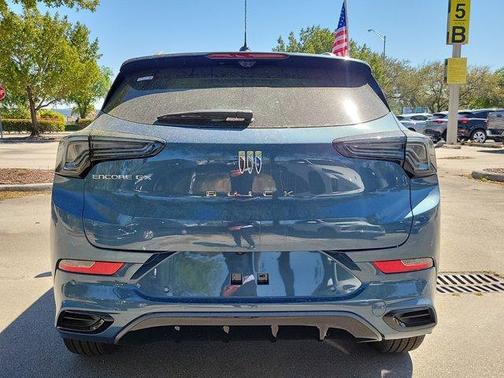2025 Buick Encore GX Avenir