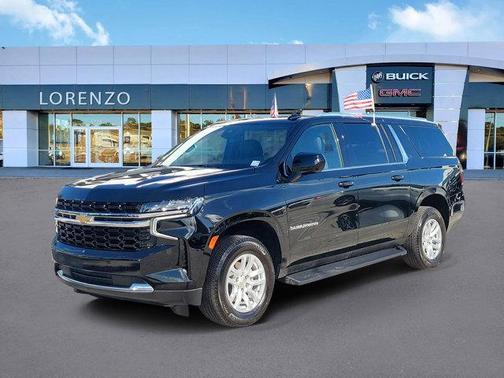 2024 Chevrolet Suburban LS