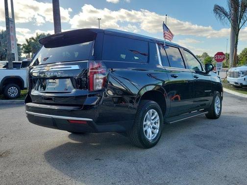 2024 Chevrolet Suburban LS