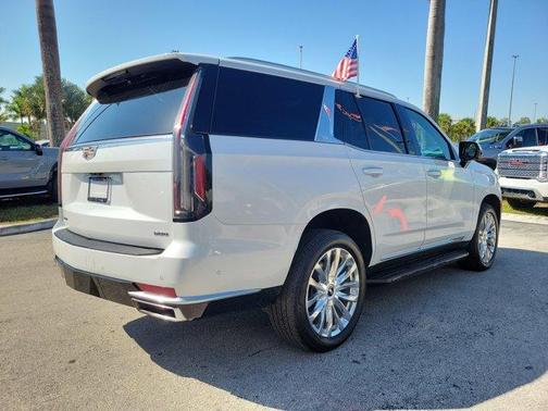 2023 Cadillac Escalade Premium Luxury