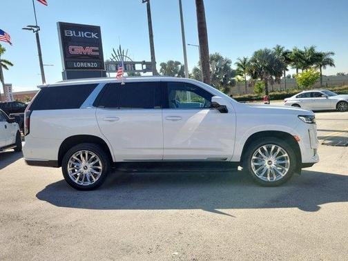 2023 Cadillac Escalade Premium Luxury