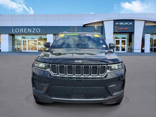 2024 Jeep Grand Cherokee Laredo