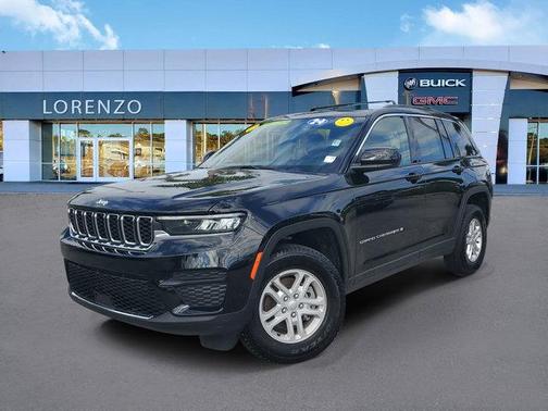 2024 Jeep Grand Cherokee Laredo