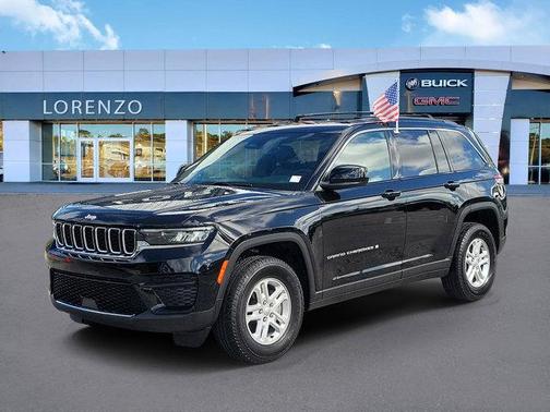 2024 Jeep Grand Cherokee Laredo