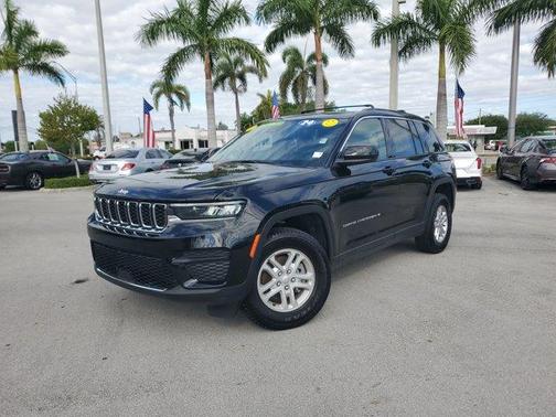2024 Jeep Grand Cherokee Laredo