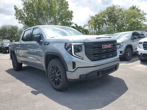2025 GMC Sierra 1500 Elevation