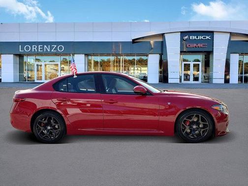 2022 Alfa Romeo Giulia Ti