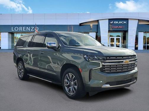 2023 Chevrolet Suburban Premier