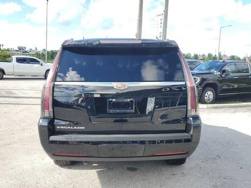 2020 Cadillac Escalade ESV Platinum