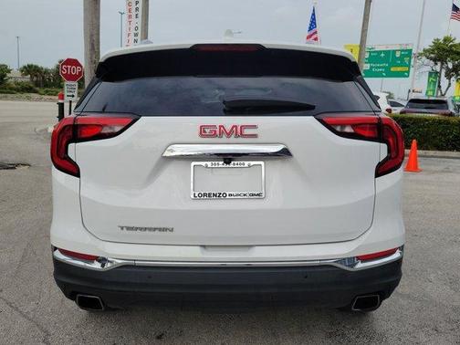 2020 GMC Terrain SLT