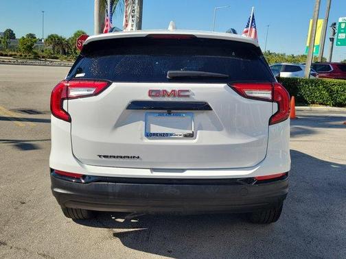 2023 GMC Terrain SLE
