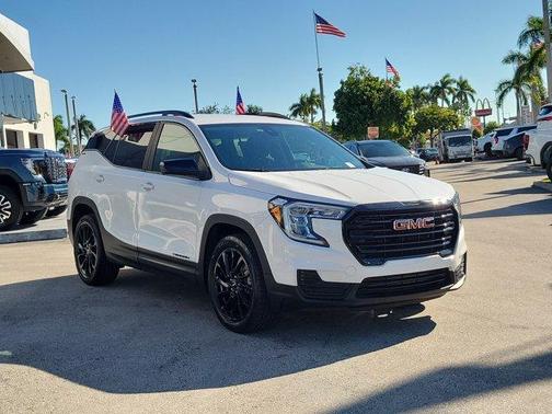 2023 GMC Terrain SLE