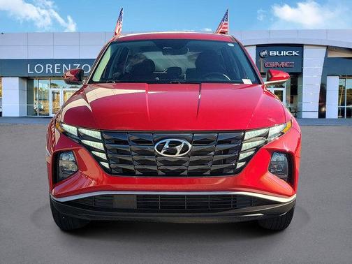 2023 Hyundai TUCSON SE