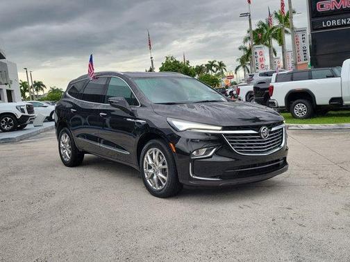 2024 Buick Enclave Essence