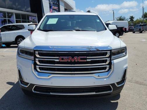 2022 GMC Acadia SLE