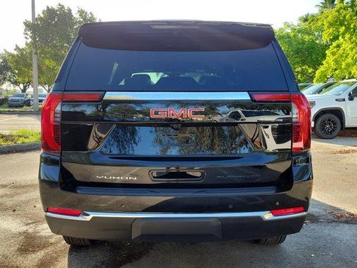 2025 GMC Yukon XL Elevation