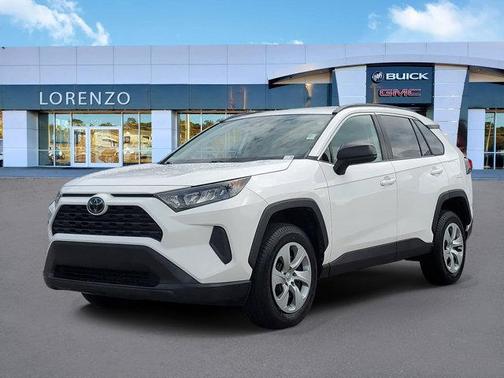 2020 Toyota RAV4 LE