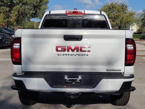 2025 GMC Canyon 2WD Elevation