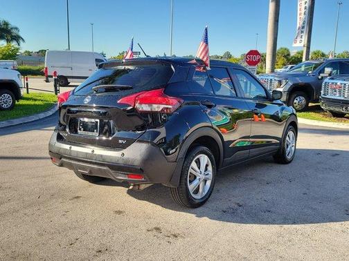 2020 Nissan Kicks S