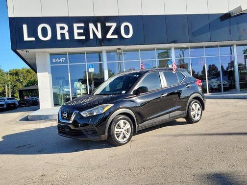 2020 Nissan Kicks S