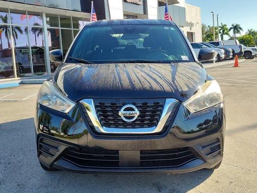 2020 Nissan Kicks S