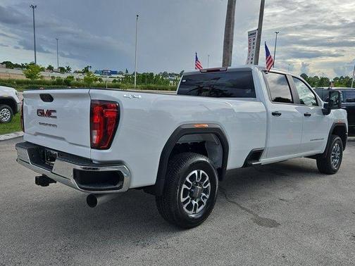 2025 GMC Sierra 3500 Pro